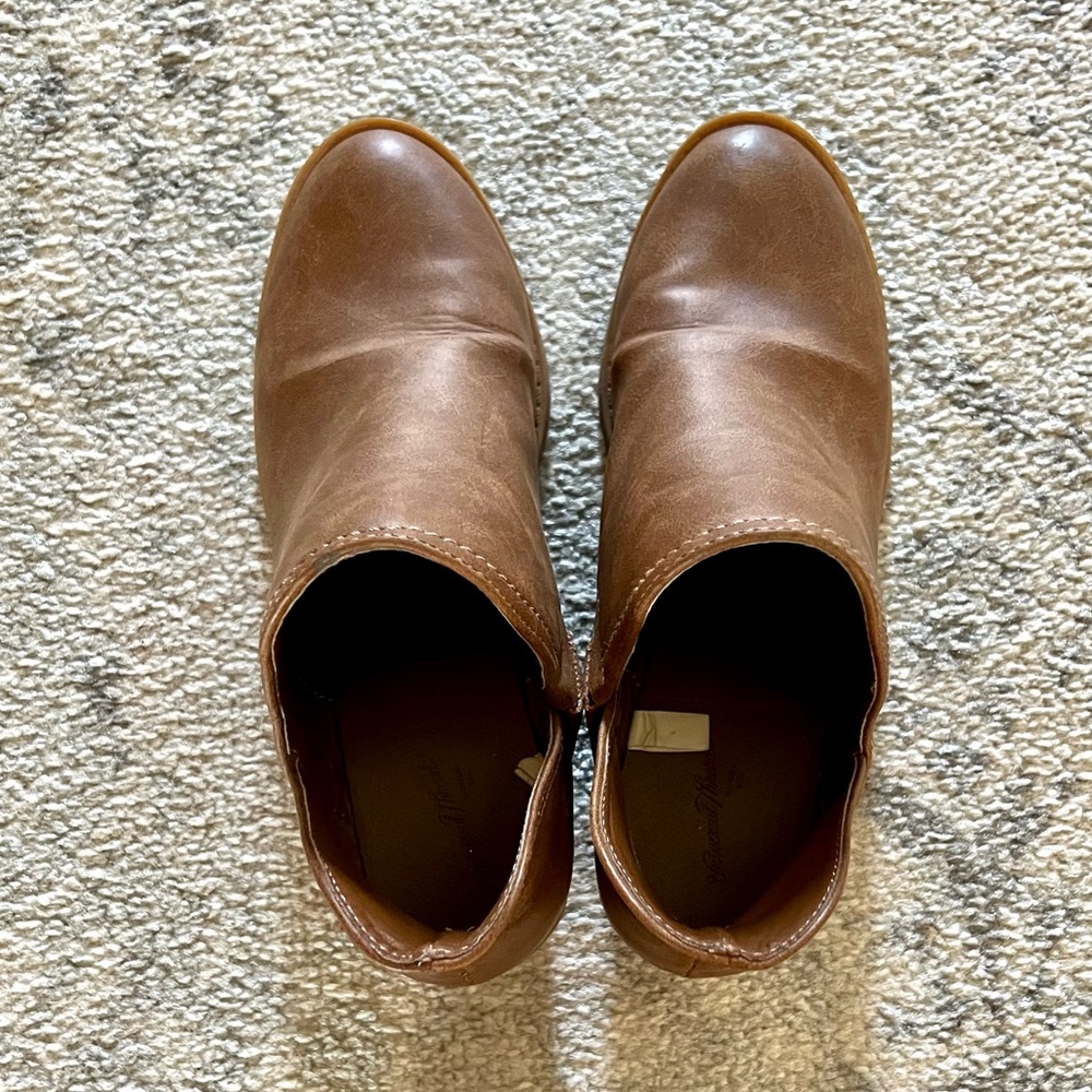 Slip on Ankle Boots